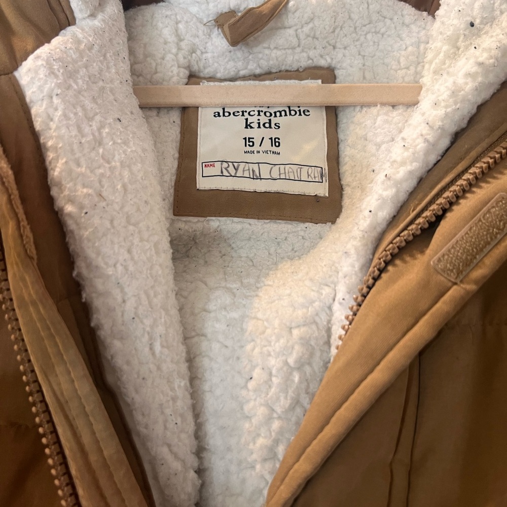 Winter jacket - Picture 3 of 7